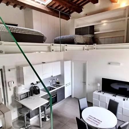 Loft Fiorenzuola Apartmán